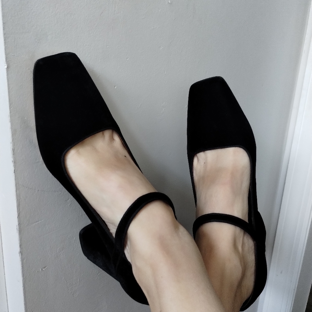 Le Monde Beryl Elegant Black Suede Mary Jane Shoes 9 - Picture 13 of 15